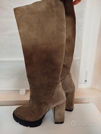 stivali in camoscio Tosca Blu