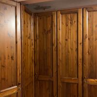 Guardaroba, cassettiera, comodini e scarpiera