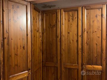 Guardaroba, cassettiera, comodini e scarpiera