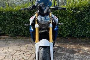 Bmw f900r