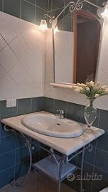 Mobile bagno in ferro battuto 