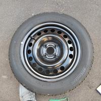 Cerchio in ferro + Pneumatico Michelin 185/60 R15 