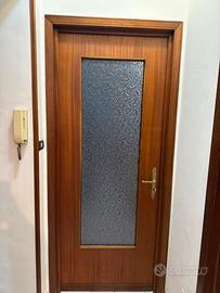 Due Porte vetro, camera letto + bagno