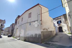 CASA INDIPENDENTE A SANTA MARIA A VICO