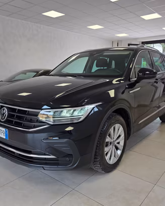 Volkswagen Tiguan 2.0 TDI 150 CV SCR DSG Elegance