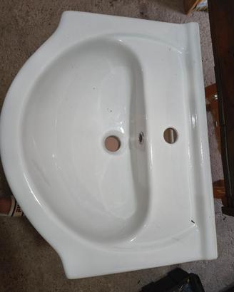 Mobile lavabo e specchio per bagno 