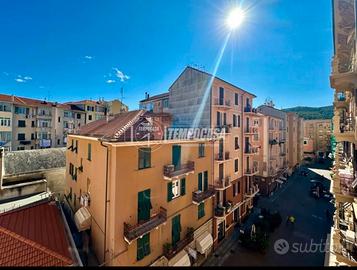 VADO LIGURE CENTRO STORICO- VIA ANTONIO GRAMSCI