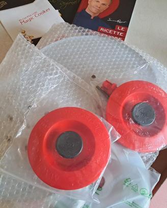 2 Coperchi Magic Cooker nuovi + 4 ricettari