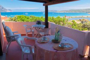 Bilocale vista mare 200 mt spiaggia Porto Taverna