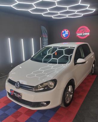 Volkswagen Golf 2.0 TDI 140CV DPF DSG 5p. Highline