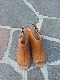 Sandali Bata donna marrone