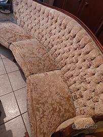 Divano classico capitonné 3 posti curvo