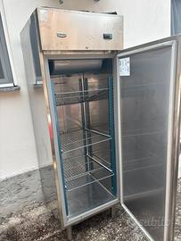 Frigorifero industriale Electrolux