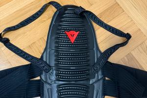 Paraschiena dainese wave air 3