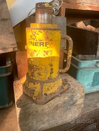 Cric enerpac