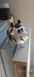 mucca in porcellana 