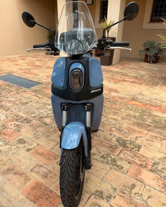 Issimo City E-Bike / Scooter elettrico L1e-B 2023