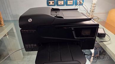 HP Officejet 6700 Premium stampante multifunzione