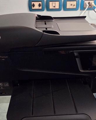 HP Officejet 6700 Premium stampante multifunzione