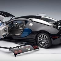 Bugatti Veyron 16.4 (Black/Blue) 1/18 Autoart