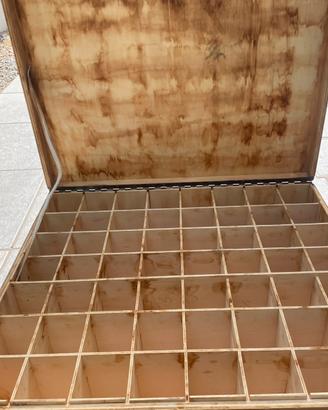 Cassa in legno porta bicchieri da catering