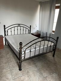Letto ferro perfette condizioni