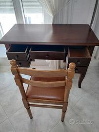 scrivania in legno massello