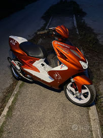 Yamaha aerox 50