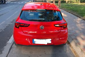 Opel Astra 1.0 benzina appena tagliandata 