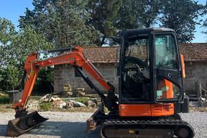 miniescavatore Hitachi ZX26U-5A CR