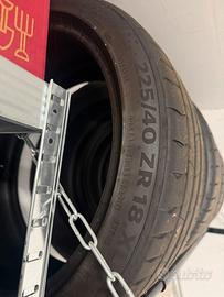 4 Gomme estive bridgestone 225/40 zr18xl