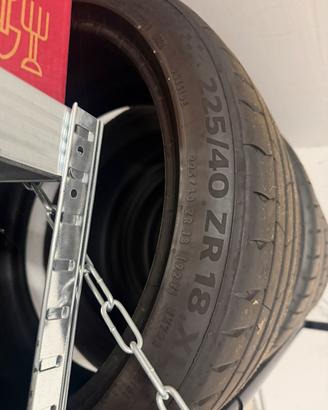 4 Gomme estive bridgestone 225/40 zr18xl