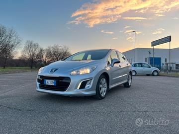 Peugeot 308 Automatica 120 cv (Per Neopatentati)