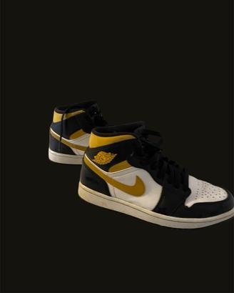 Air Jordan 1 mid