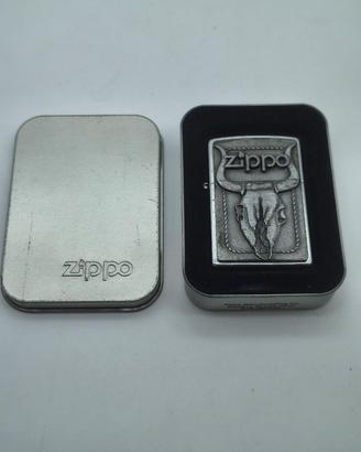 Zippo Bull Skull Teschio di Toro (2003)