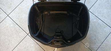 v bauletto GIVI 47 con telecomando e piastra 