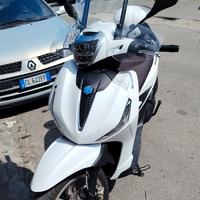 PIAGGIO BEVERLY 400 HPE