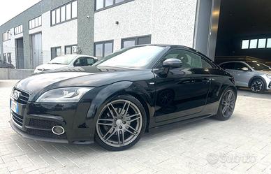 Audi TT Coupé 2.0 TDI quattro S tronic Advanced Pl