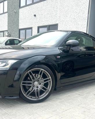 Audi TT Coupé 2.0 TDI quattro S tronic Advanced Pl