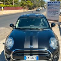 Mini Cooper D 1.5 DIESEL - 2017