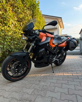BMW f800r