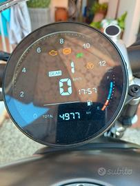 Benelli Leoncino Bobber 400