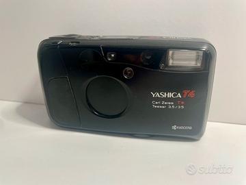 Yashica T4 ottica Zeiss Tessar 35mm f3.5