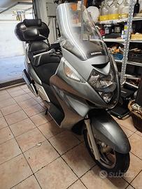 Honda Silver Wing 600