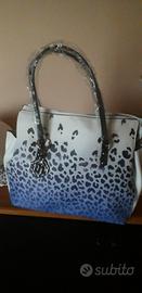 BORSA ELEGANTE CON PORTAFOGLIO ABBINATO 