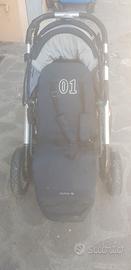 Passeggino  gemellare