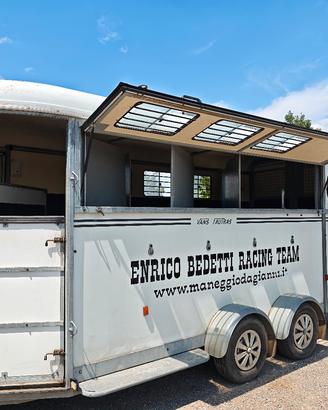Fautras Oblic +4 trailer trasporto cavalli 