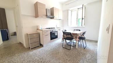 MONOLOCALE A BATTIPAGLIA