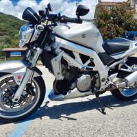 Suzuki SV 1000 N " SCAMBI0 / PERMUTA"