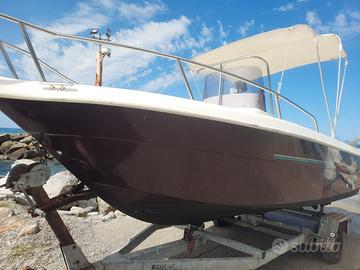 BARCA MISTRAL 21 OPEN & SUZUKY 90 CV